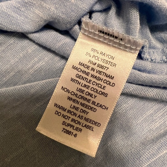 A.n.a. Baby Blue Short Sleeved Blouse Large - Picture 4 of 8